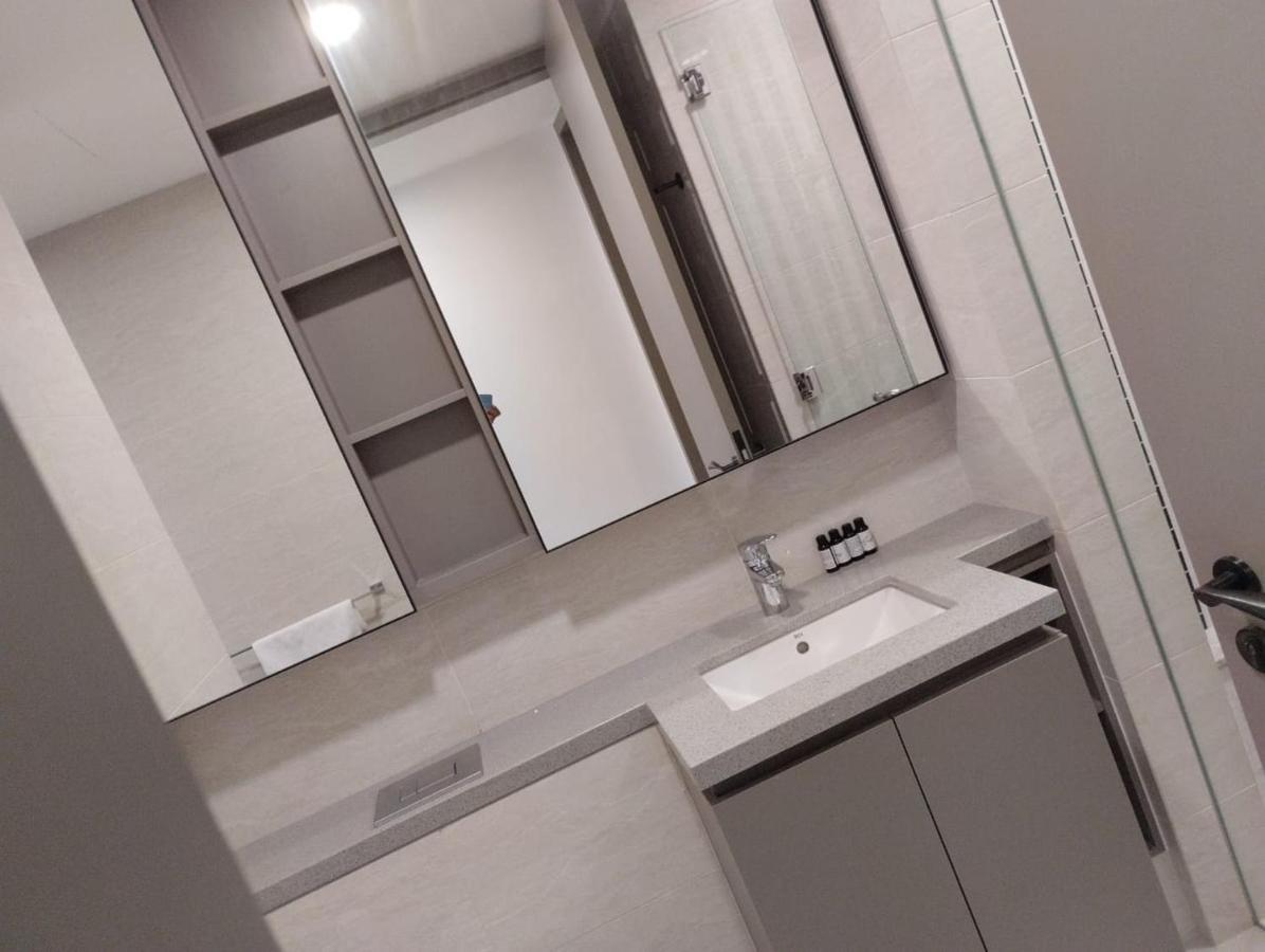 Eaton Residences Klcc By Luna Κουάλα Λουμπούρ Εξωτερικό φωτογραφία